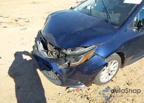 2020 Toyota Corolla Le z USA, uszkodzony, nr VIN JTDVPRAE1LJ095649